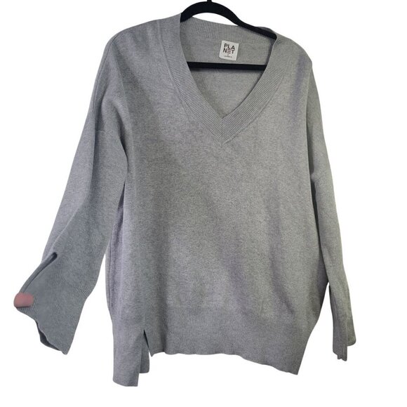Planet by Lauren G Pima Cotton and Modal Boxy Gray V Neckline Cut Out Sweater OS - Picture 1 of 12